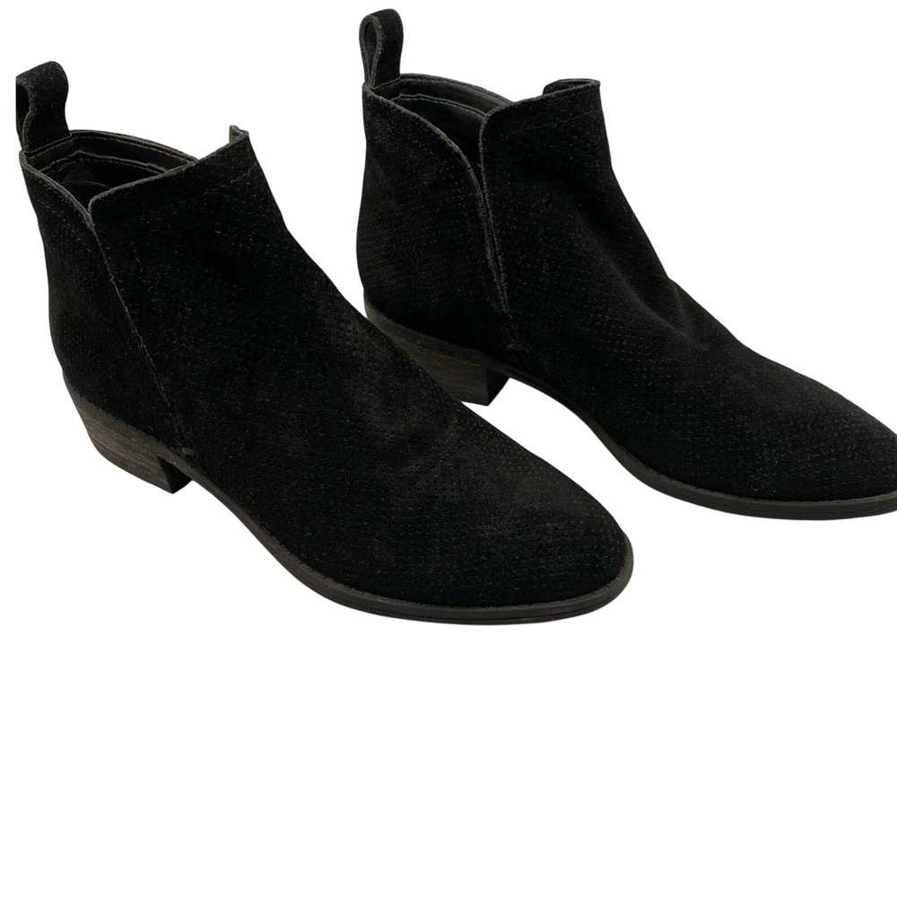 Dolce Vita Black Suede Perforated Ankle Boots Side Cutout Booties Low Heel 7